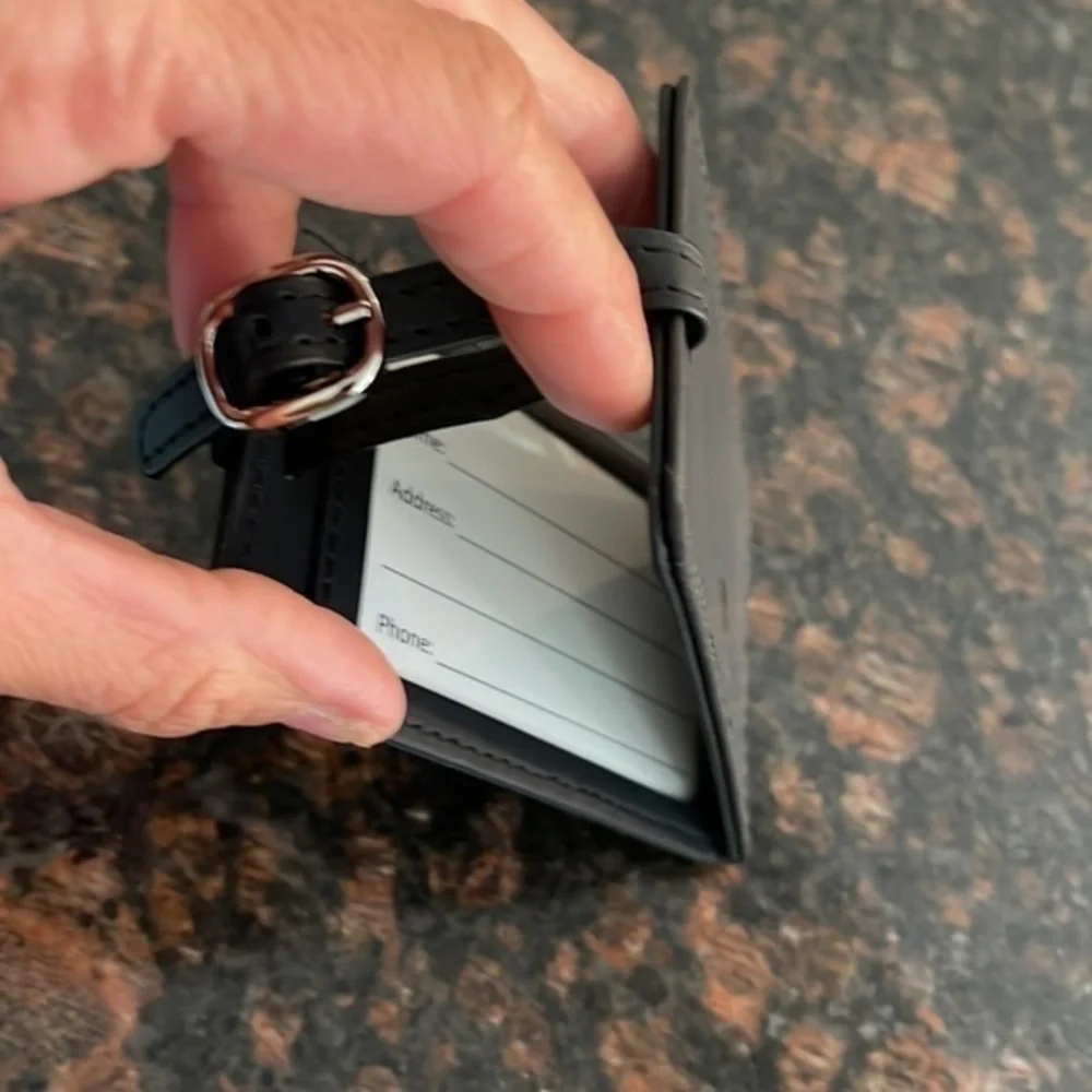Keenan Tech Squared luggage tag black leather